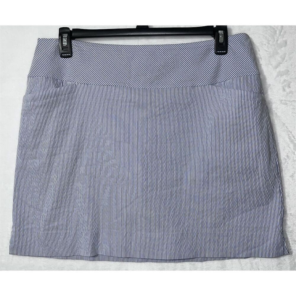 S.C. & Co Women's XL Blue & White Striped Golf Skort with Pockets